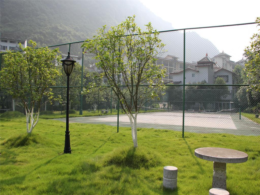 New West Street International Hotel Yangshuo Exterior foto