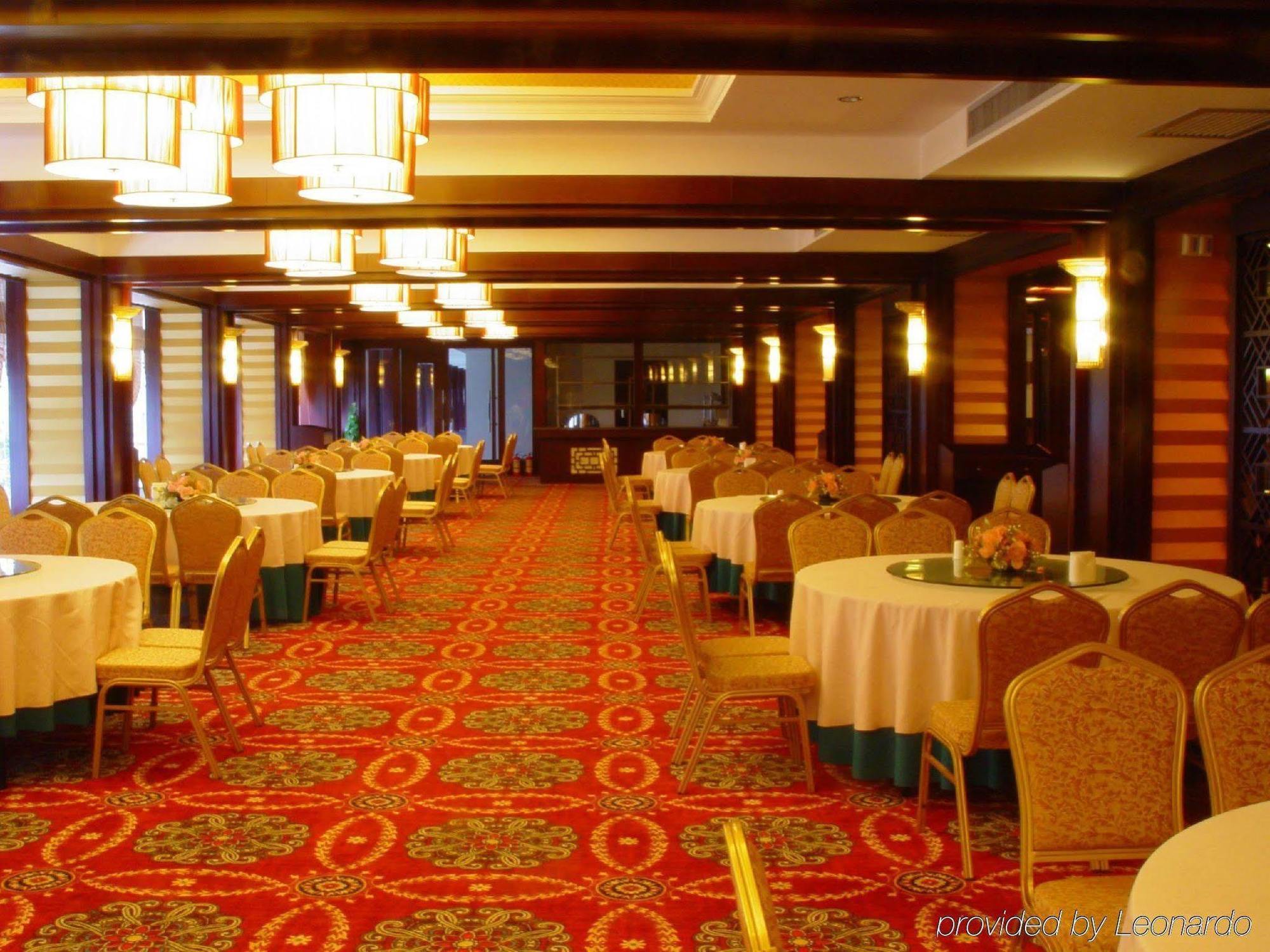 New West Street International Hotel Yangshuo Restaurante foto